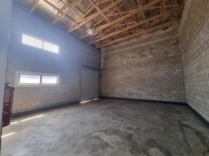 To Let commercial Property for Rent in Fairview Eastern Cape